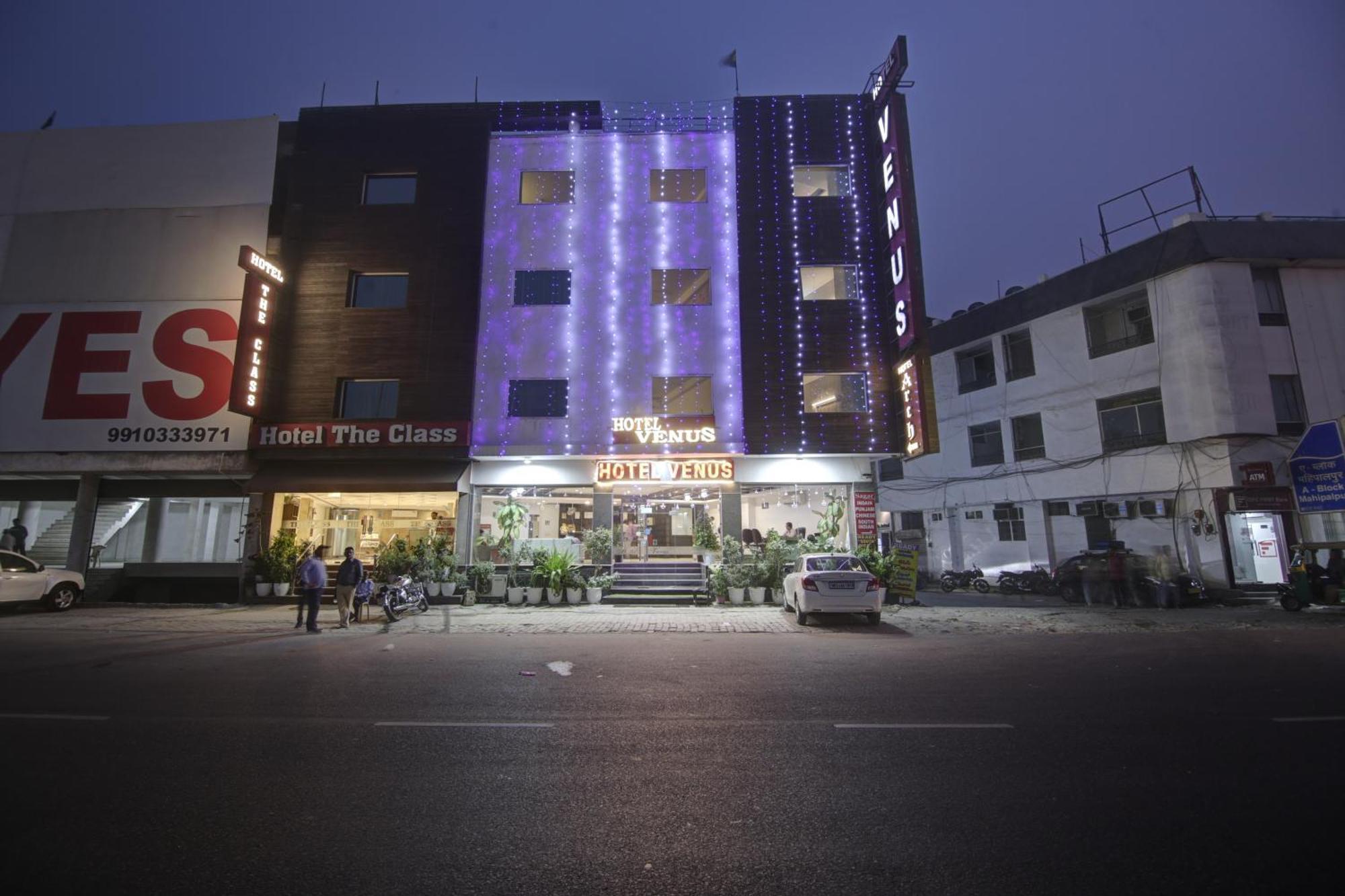 Hotel Venus Plaza Nuova Delhi Esterno foto
