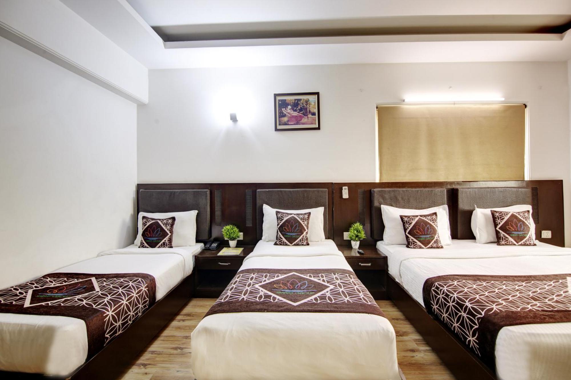 Hotel Venus Plaza Nuova Delhi Esterno foto