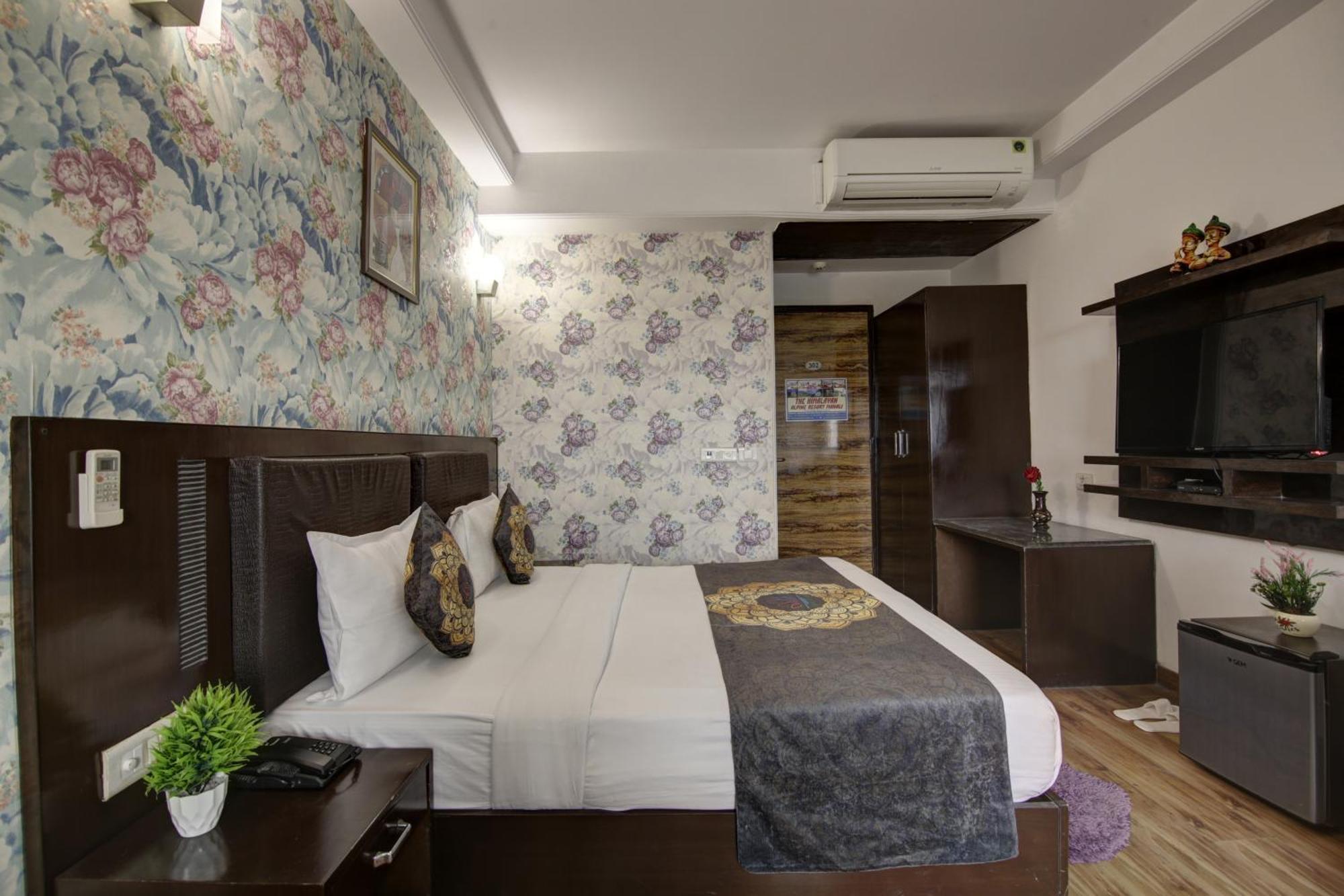 Hotel Venus Plaza Nuova Delhi Esterno foto